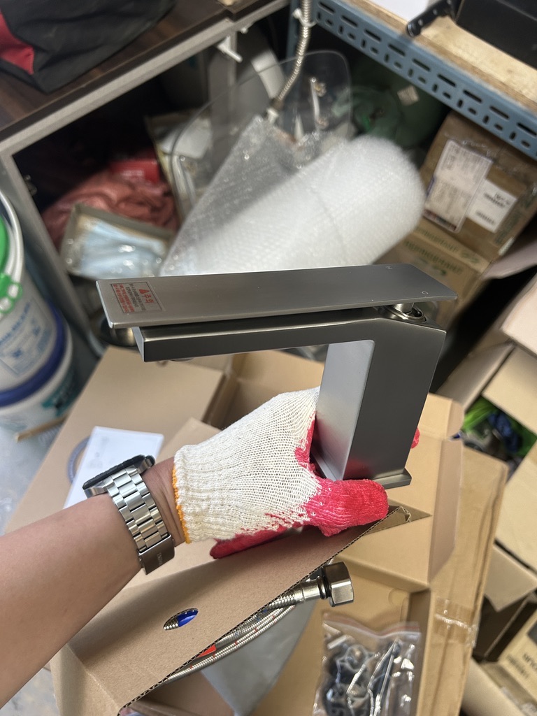 대림 네라 계열 사각 세면 수전 제품 확인 사진